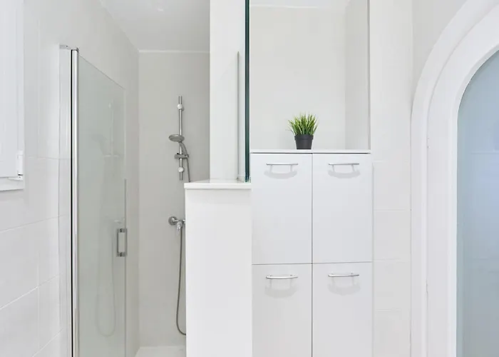 Larroka By Basque Homes * 圣塞瓦斯蒂安